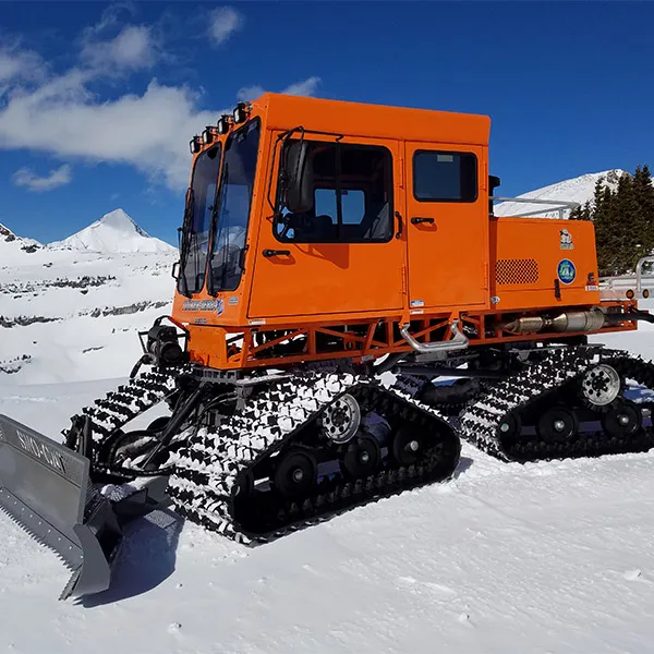 Model 1600 8-15 Passenger Tucker-Terra® Sno-Cat®